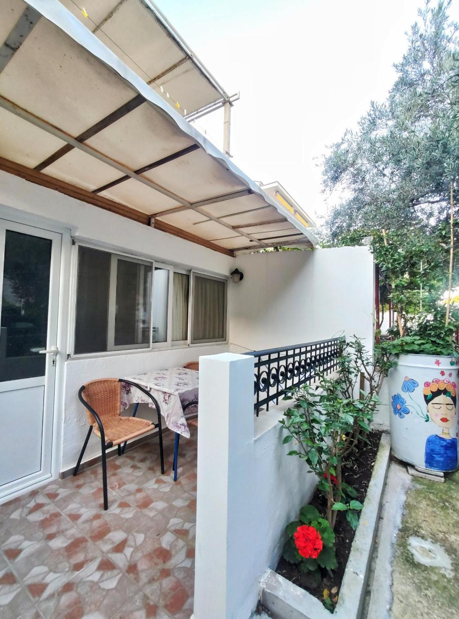 Apartments Gvozdenovic Petrovac Exterior photo