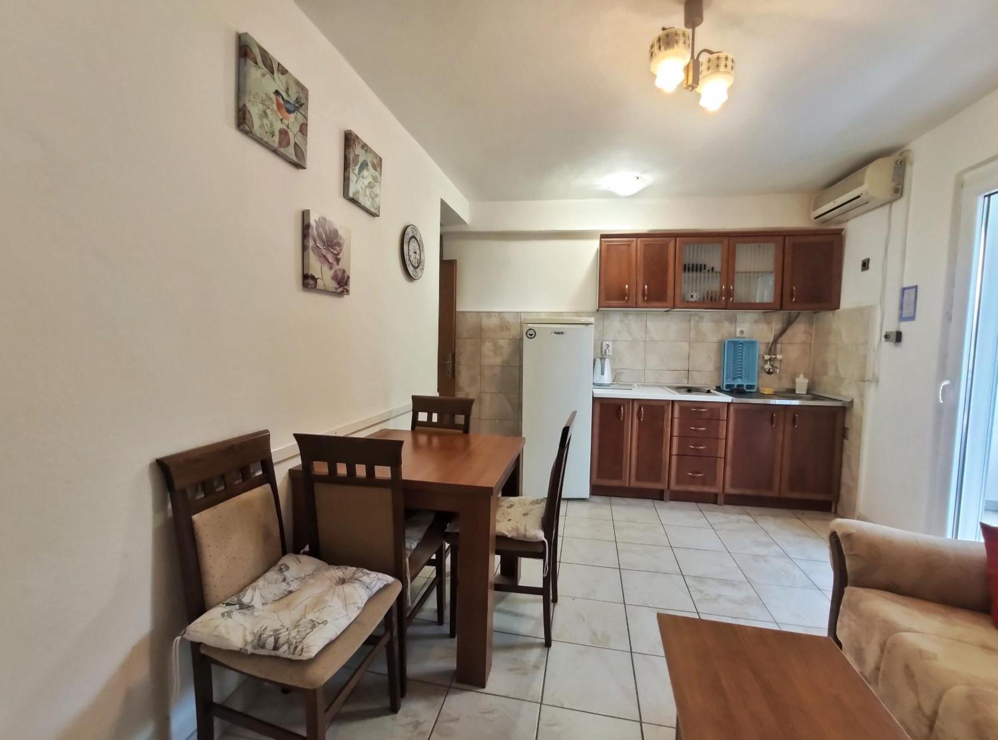 Apartments Gvozdenovic Petrovac Room photo